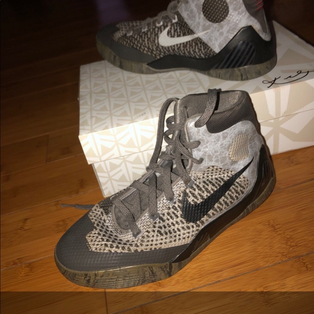 Kobe 9 Elite Detail
